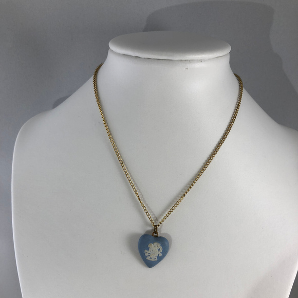 Wedgwood Jewelry - Vintage Wedgwood Cameo Cupid Heart Pendant Wedgwood Jewelry - Vintage Wedgwood Cameo Cupid Heart Pendant